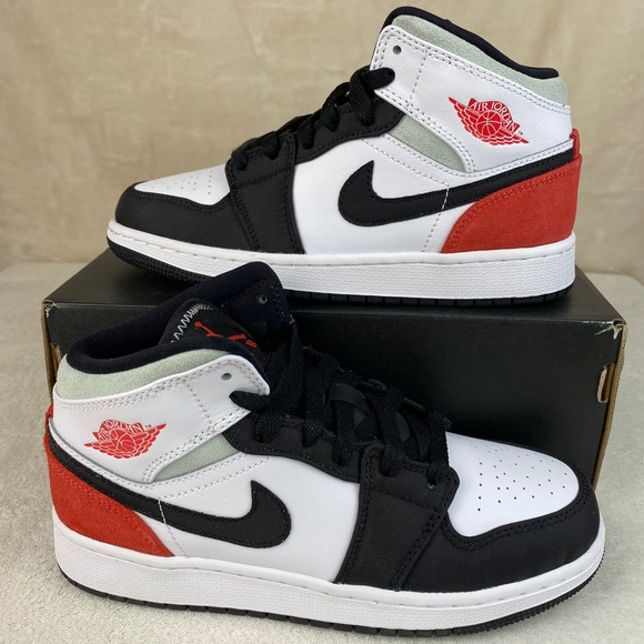 jordan air 1 mid junior size 5.5